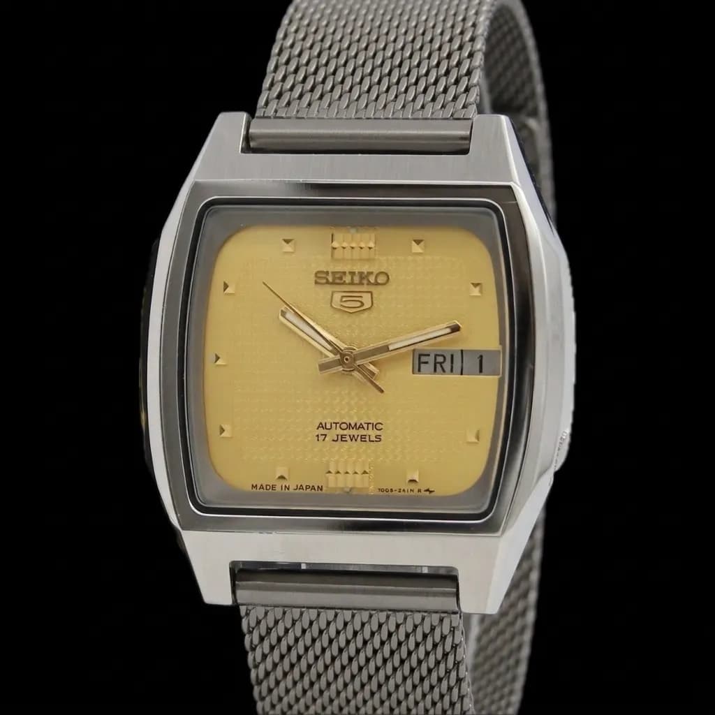 Seiko Seiko 5 on Silver Milanese Mesh